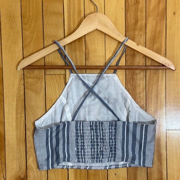Blue and white strip crop top - Picture 3 of 3